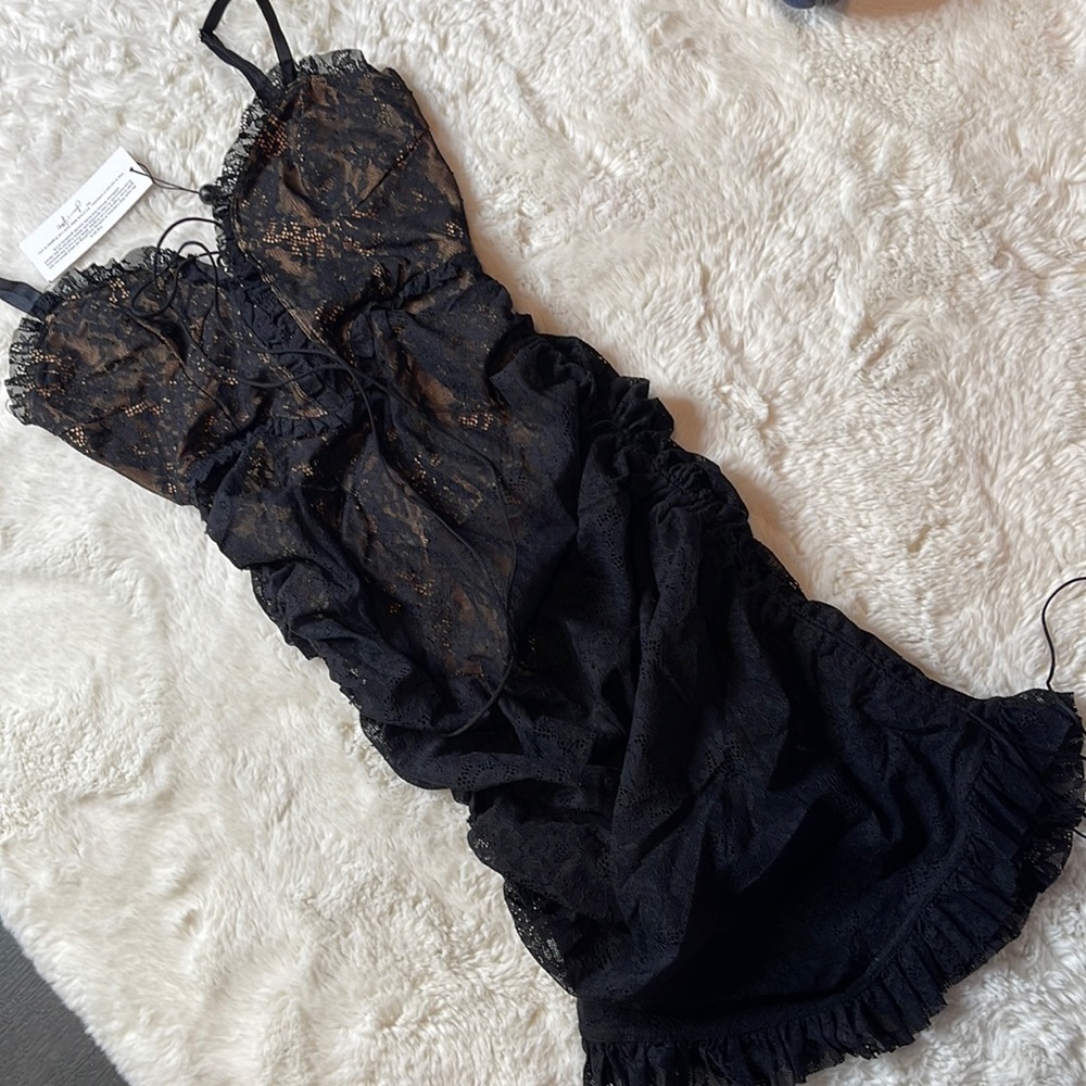 NWT For Love & Lemons Lace Ruched Mini Dress - SIZE: S